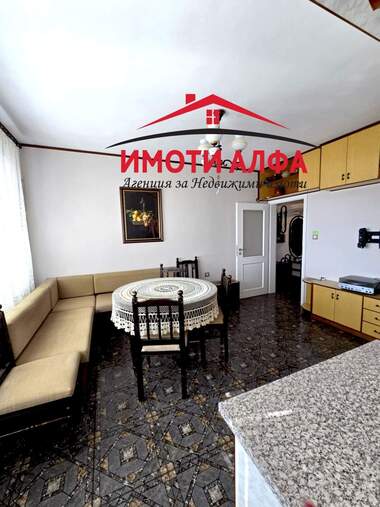Продажа - Квартира в Овчарски,  Хасково