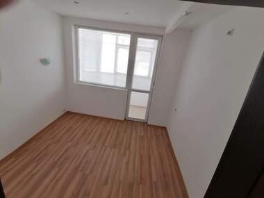 For sale - Apartment in Bolnicata,  Shumen