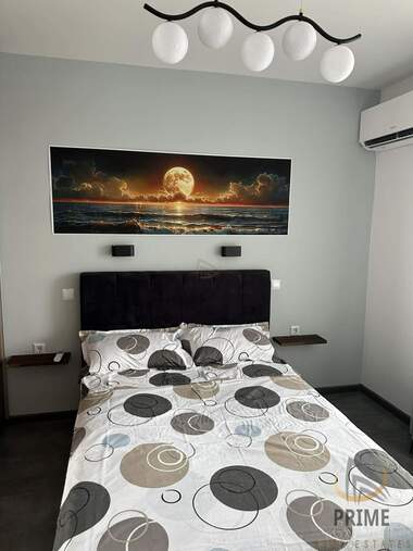 Miete - Wohnung in Horizont,  Burgas