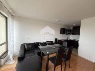 Verkauf - Wohnung in Zentar,  Weliko Tarnowo