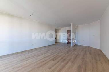 Продажба - Апартамент във Виница,  Варна