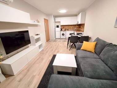 Miete - Wohnung in Bratia Miladinowi,  Burgas