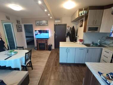 Verkauf - Wohnung in Center,  Sovia