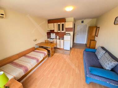 Vânzare - Apartament în Nesebăr,  Burgas