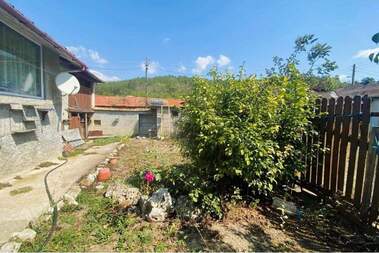 For sale - House in Ovcharovo,  Shumen