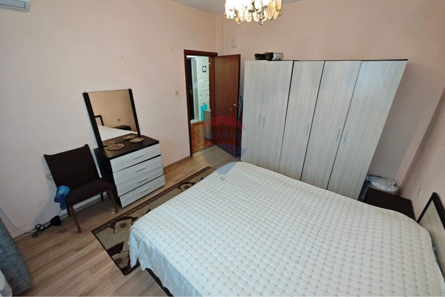 Трехкомнатная Квартира в Мальовица, Русе – фото 8