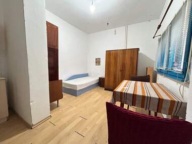 Închiriere - Apartament în Wider Center,  Pleven
