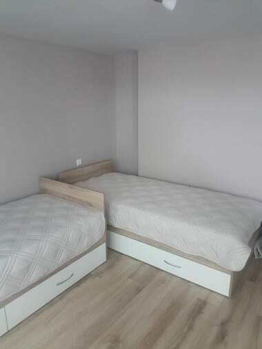 Verkauf - Wohnung in Wazrajdane,  Razgrad