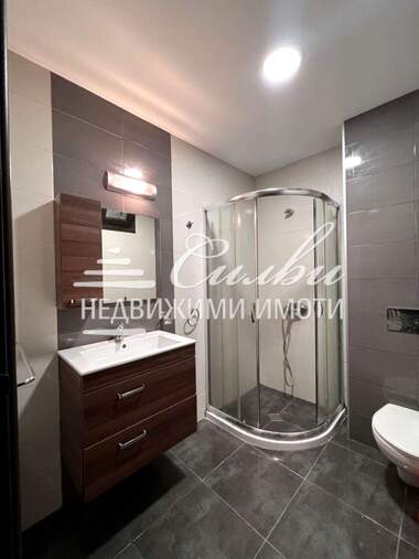 For sale - Floor of a house in Center,  Shumen