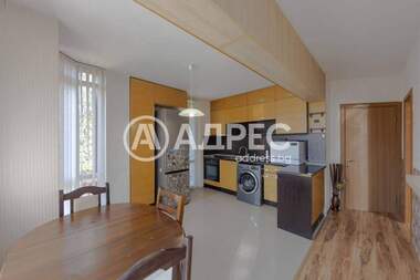 Продажба - Апартамент в Дружба-1,  София