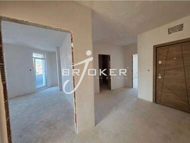 Vânzare - Apartament în Rezbarți,  Kărdjali