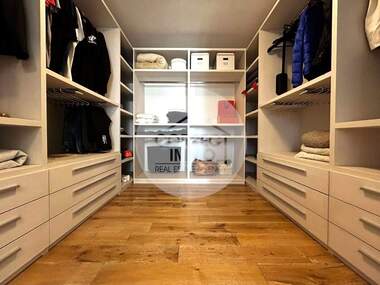 Vânzare - Apartament în Nesebăr,  Burgas