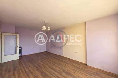 For sale - Apartment in Nadejda 4,  Sofia