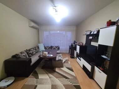 Vânzare - Apartament în Ceervena stena,  Haskovo