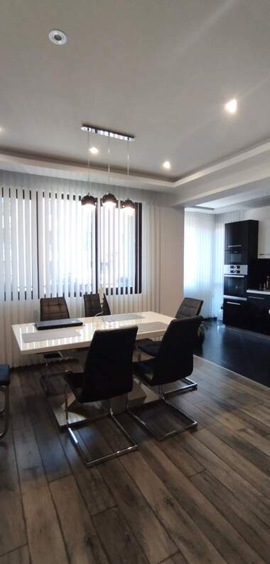 Vânzare - Apartament în Center,  Plovdiv