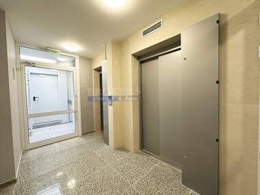 Продажба - Апартамент във Възраждане 1,  Варна