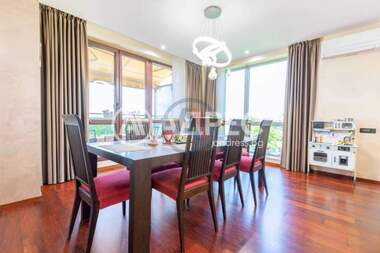 For sale - Apartment in Morska Gradina,  Varna