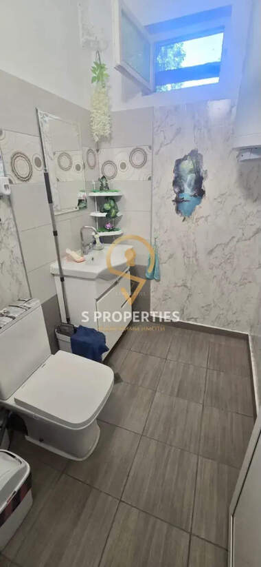 Vânzare - Apartament în Okrăjna bolnița - Generali,  Varna
