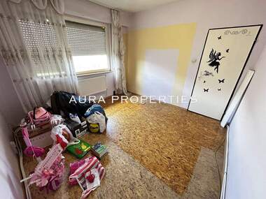 For sale - Apartment in Orel,  Razgrad