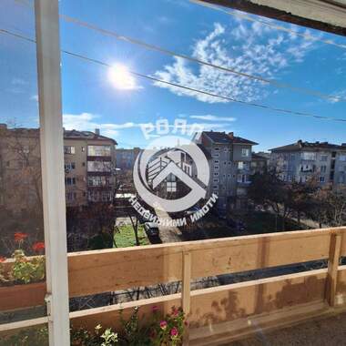 For sale - Apartment in Kiuchuk Parij,  Plovdiv
