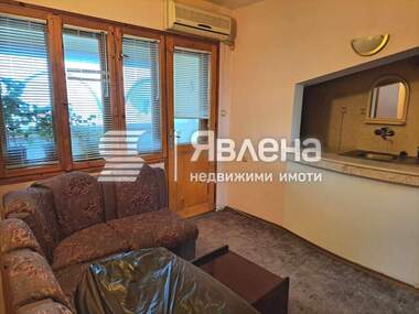Продажба - Апартамент в Център,  Ямбол