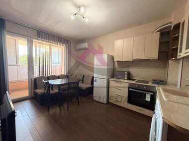 For rent - Apartment in Vazrajdane 1,  Varna