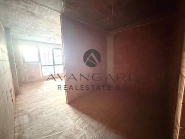 Продажба - Апартамент в Тракия,  Пловдив