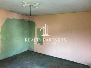 For sale - House in Studena,  Pernik