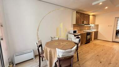 Kira - Apartman olarak Pogrebi,  Varna