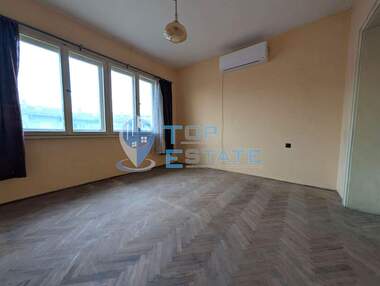 Vânzare - Apartament în Gorna Oriahovița,  Veliko Tărnovo