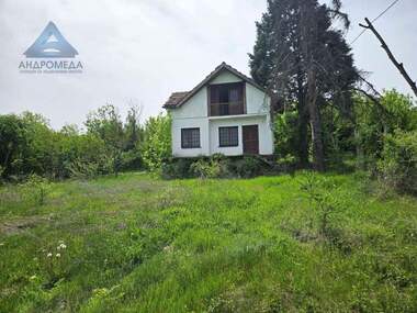 For sale - House in Kojuharska cheshma,  Pleven