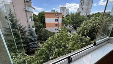 Аренда - Квартира в Лазур,  Бургас