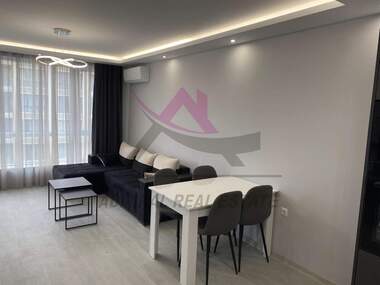 Miete - Wohnung in Wazrajdane 1,  Warna