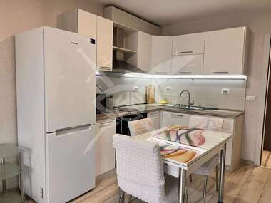 For rent - Apartment in Liatno kino Trakia,  Varna