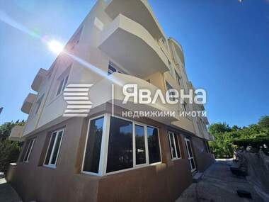 Продажба - Апартамент в Поморие,  Бургас