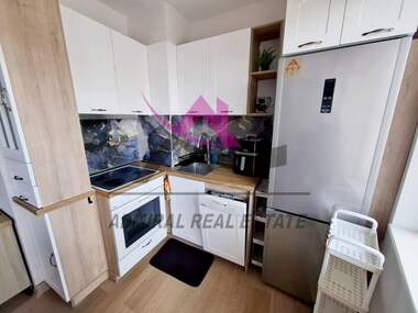 Închiriere - Apartament în Troșevo,  Varna