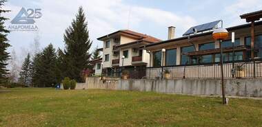 Vânzare - Hotel în Aprilți,  Lovece