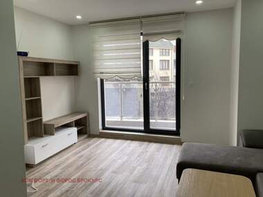 Kira - Apartman olarak Pogrebi,  Varna