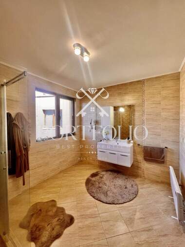 Satış - Apartman olarak Pomorie,  Burgas