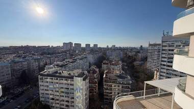 Аренда - Квартира в Лазур,  Бургас