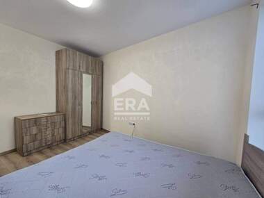 Miete - Wohnung in Mladejki halm,  Plowdiw