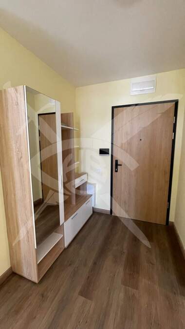 Miete - Wohnung in Hladilnika,  Sovia