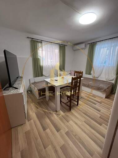 Miete - Wohnung in Center,  Varna
