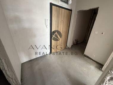 Продажба - Апартамент в Кючук Париж,  Пловдив