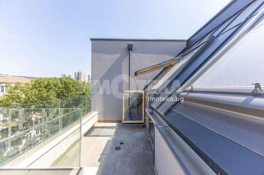 For sale - Apartment in Okrajna bolnica - Generali,  Varna