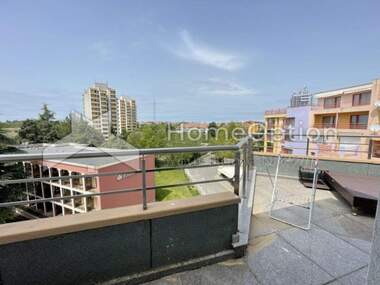 Vânzare - Apartament în Nesebăr,  Burgas