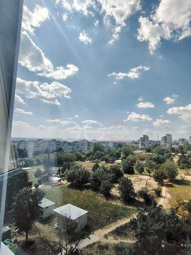 For sale - Apartment in Vazrajdane 2,  Varna