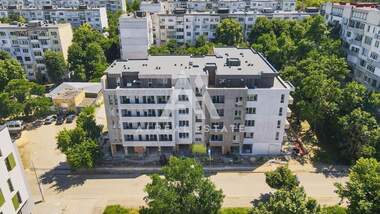 Продажа - Целое здание у Сторгозия,  Плевен