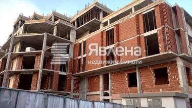 Verkauf - Wohnung in Wazrajdane,  Burgas