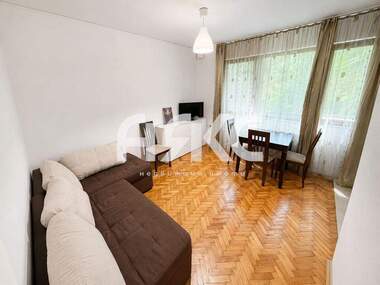 Kira - Apartman olarak Lozenec,  Sofia